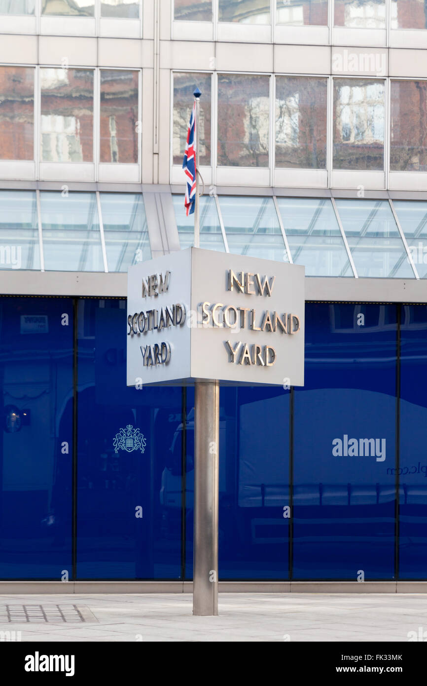 New Scotland Yard Police unterschreiben, Broadway, London SW1, UK Stockfoto