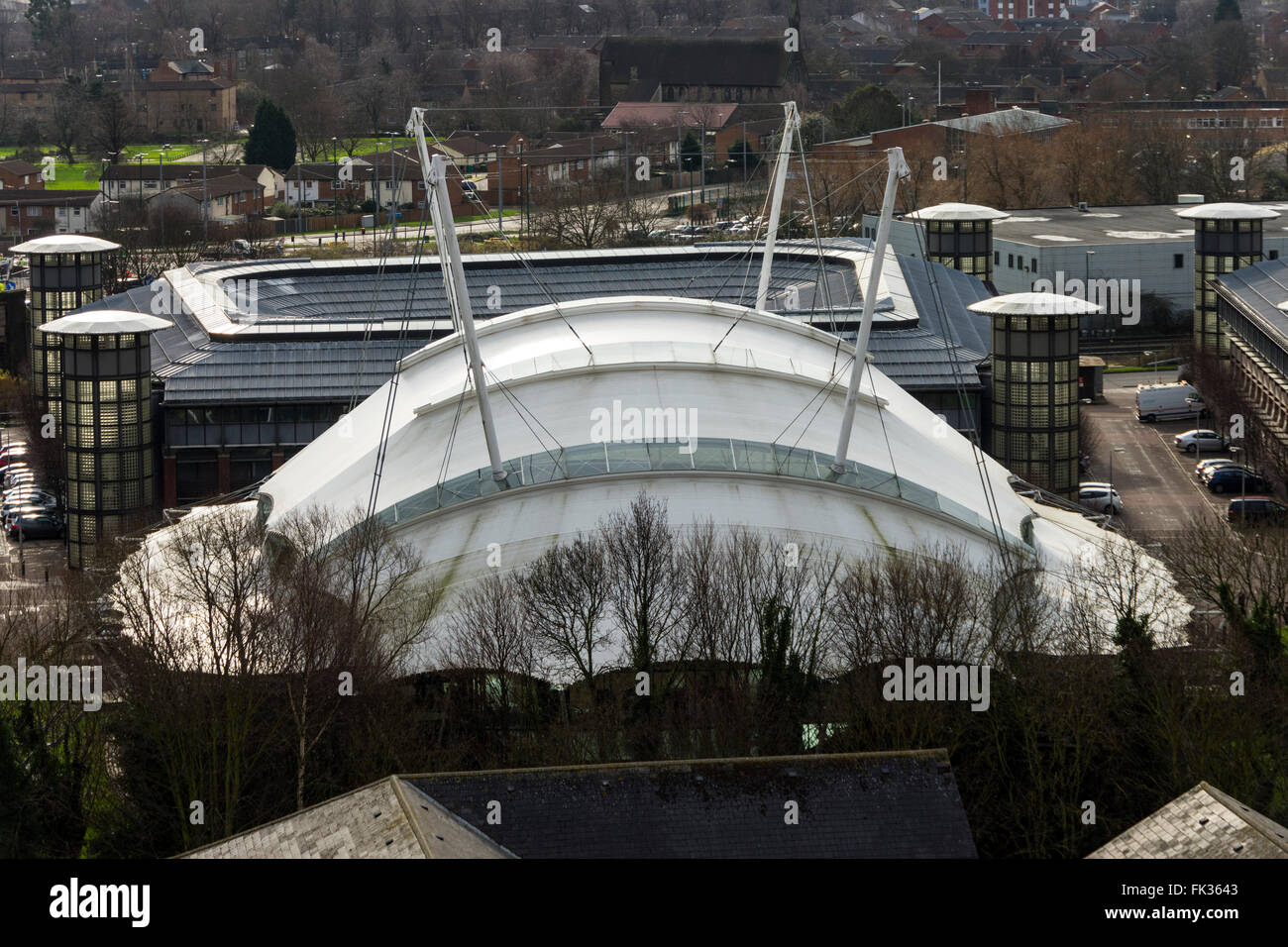 Das Dach des Gebäudes Annehmlichkeiten im Inland Revenue Zentrum.  Aus Nottingham Castle, Nottingham, England, UK Stockfoto
