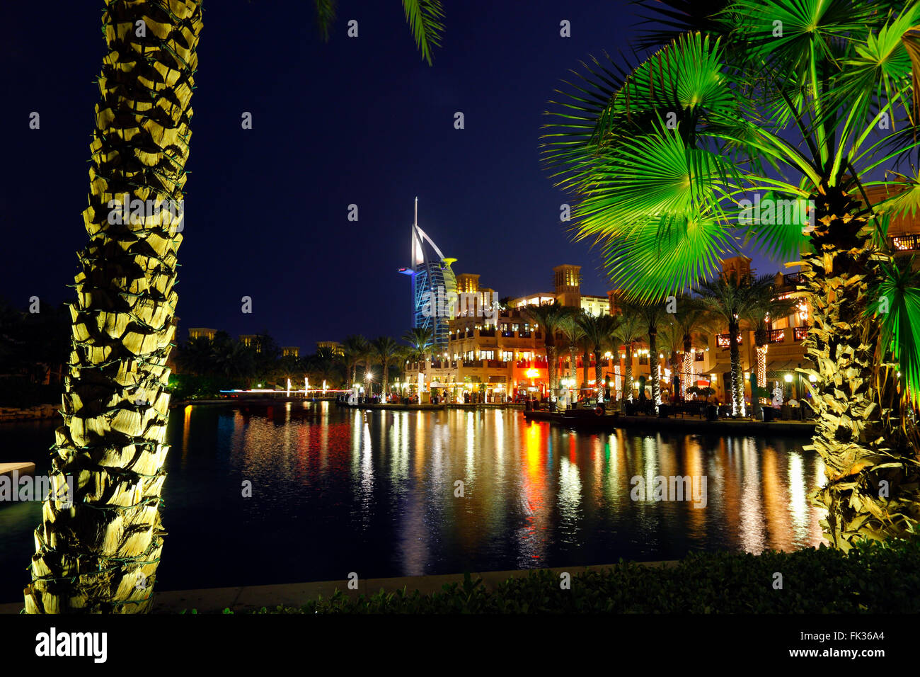Hotel Burj Al Arab & Souk Madinat Jumeirh Dubai, Vereinigte Arabische Emirate Stockfoto