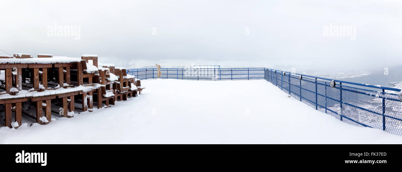 Seilbahnterrasse in Tromso.Nordnorwegen, oberhalb des Polarkreises. Stockfoto