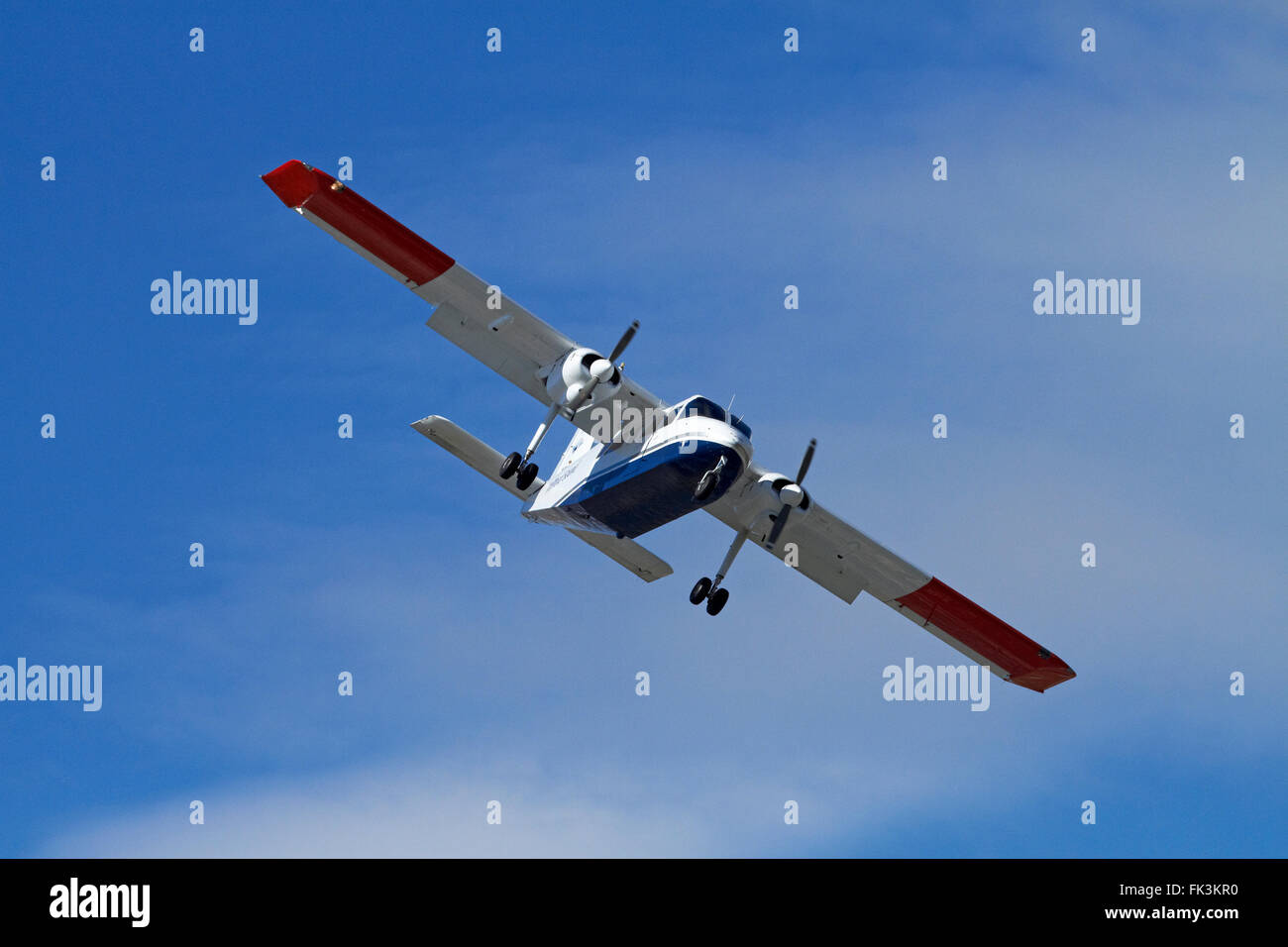 Leichte touristischen Flugzeug Landung am Flughafen Queenstown, Otago, Südinsel, Neuseeland Stockfoto