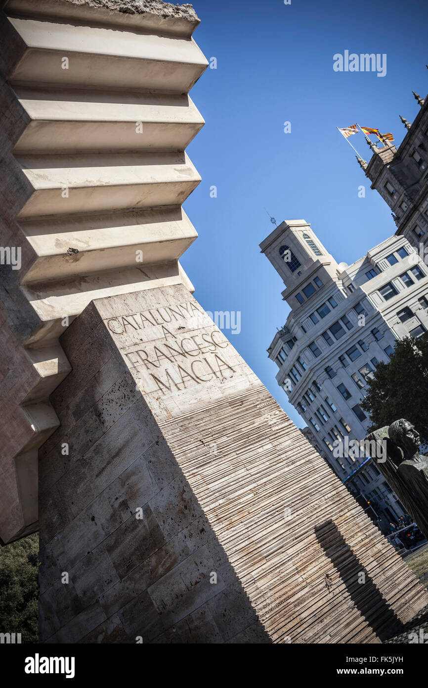 Skulptur-Denkmal Macià Josep Maria Subirachs, Plaça Catalunya, Barcelona. Stockfoto