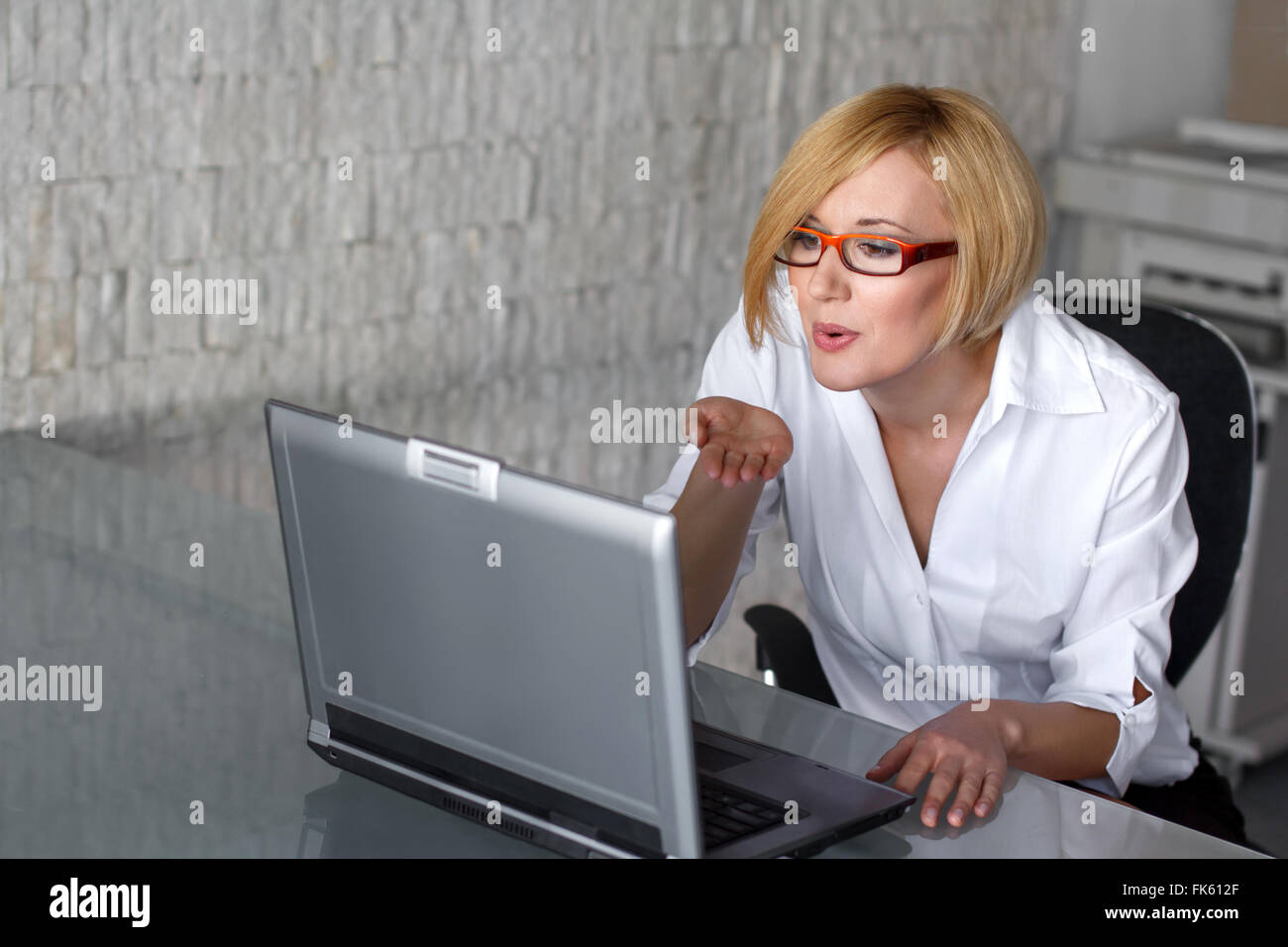 wie mit frauen online flirten