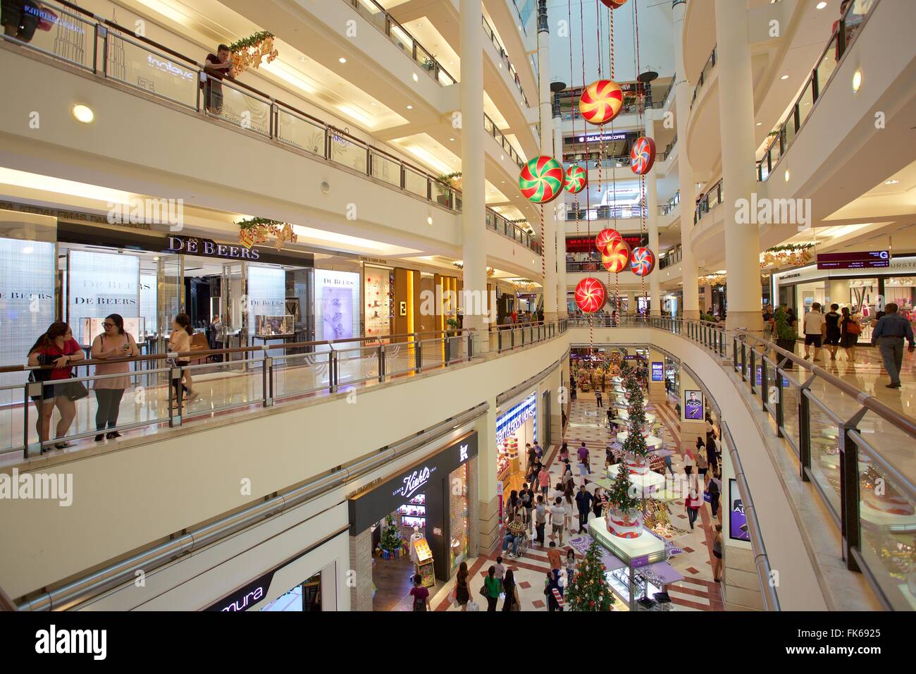 Suria KLCC Shopping Mall an Weihnachten, Kuala Lumpur, Malaysia, Südostasien, Asien Stockfoto