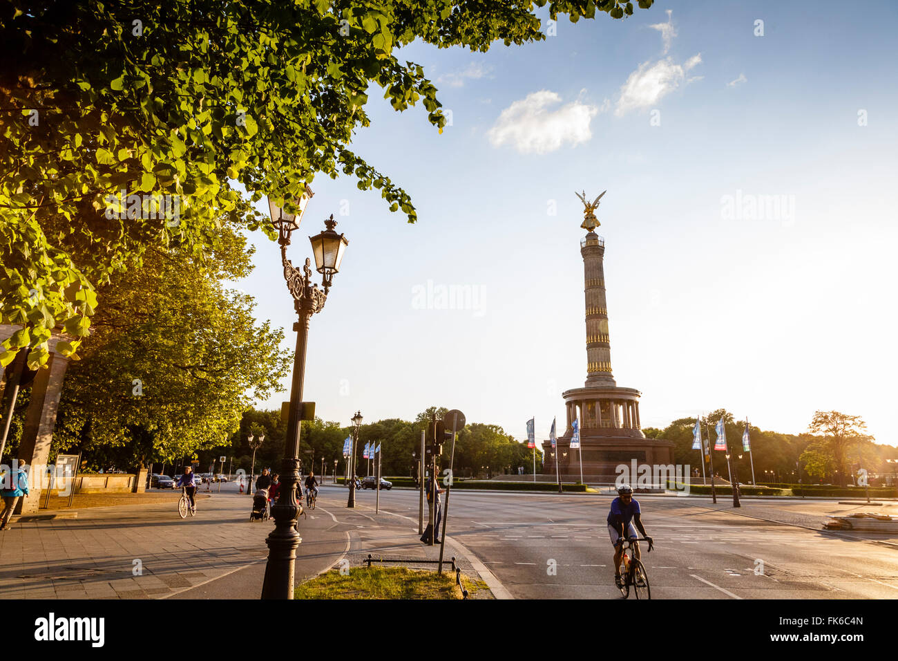 Siegessäule (Sieg-Turm) erbaut im 19. Jahrhundert von Friedrich Drake, Grosse Stern Platz, Tiergarten, Berlin. Deutschland Stockfoto