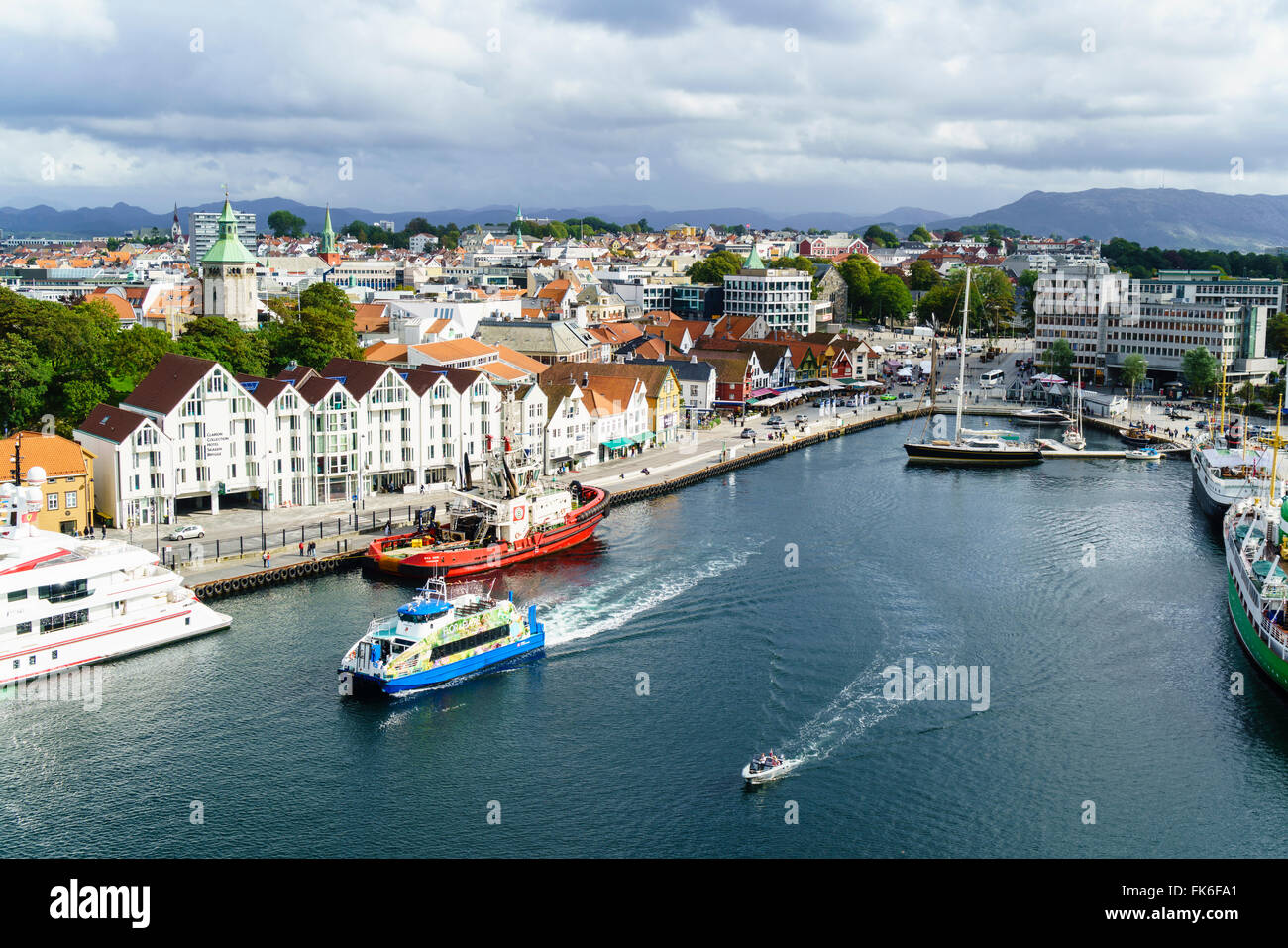 Vagen, Stavanger Innenhafen, Stavanger, Norwegen drittgrößte Stadt und Zentrum der Ölindustrie des Landes, Norwegen Stockfoto