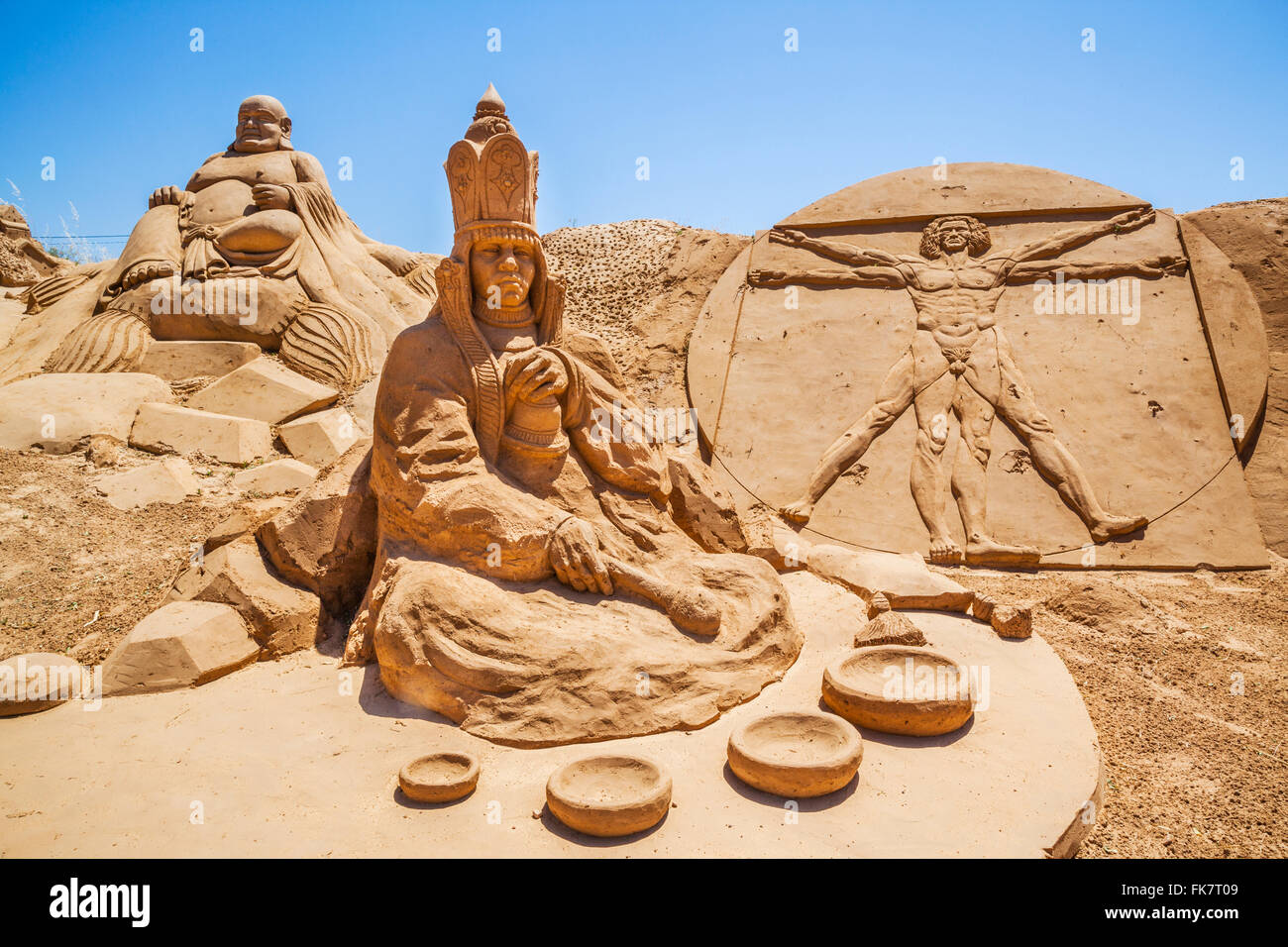 Portugal, Algarve, Faro Distrikt, Skulpturen Pera, FIESA Filmfestival Sand, Sand mit dem 2013-Thema der Musik Stockfoto