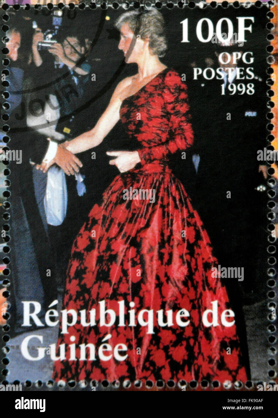 Republik GUINEA - ca. 1998: Eine Briefmarke gedruckt in Republik Guinea zeigt Prinzessin Diana von Wales, ca. 1998 Stockfoto