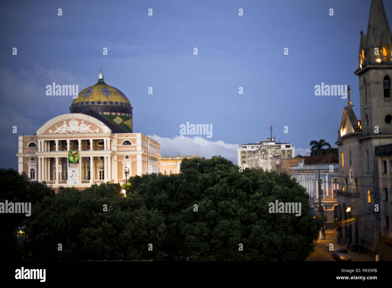 Amazon Theater im Morgengrauen - gebaut im Jahre 1896 während des Kautschuk-Zyklus Stockfoto
