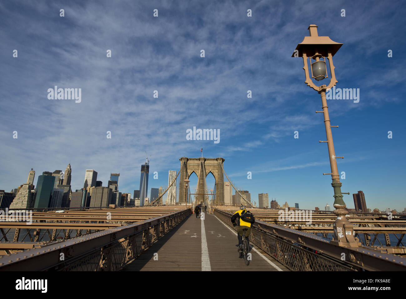 Brooklyn Bridge über den East River - Brooklyn Bridge Stockfoto