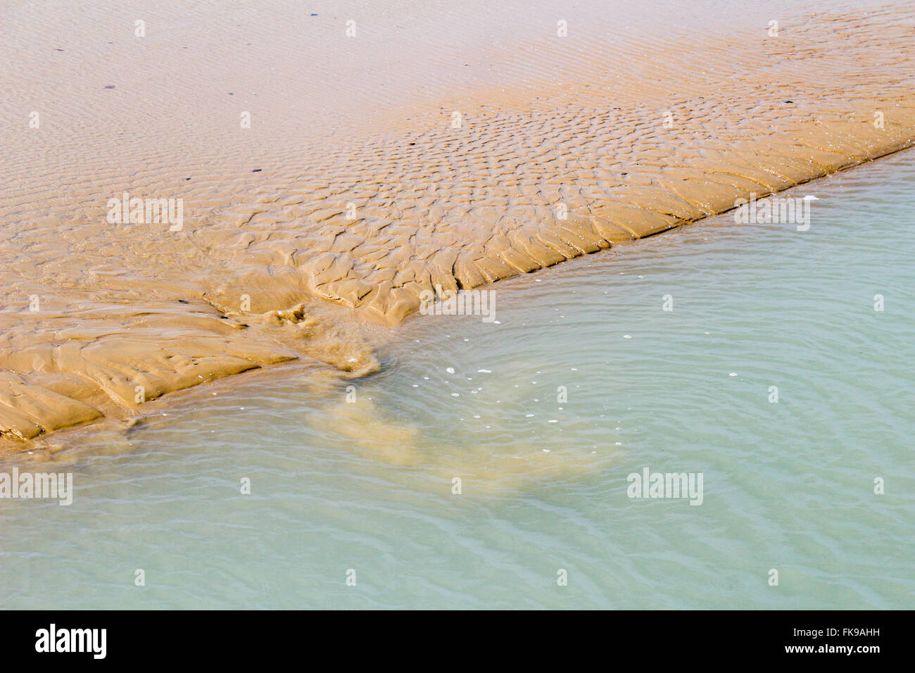 RIP-Strömung durch Seiche. Montrose Strand, Chicago, Illinois Stockfoto