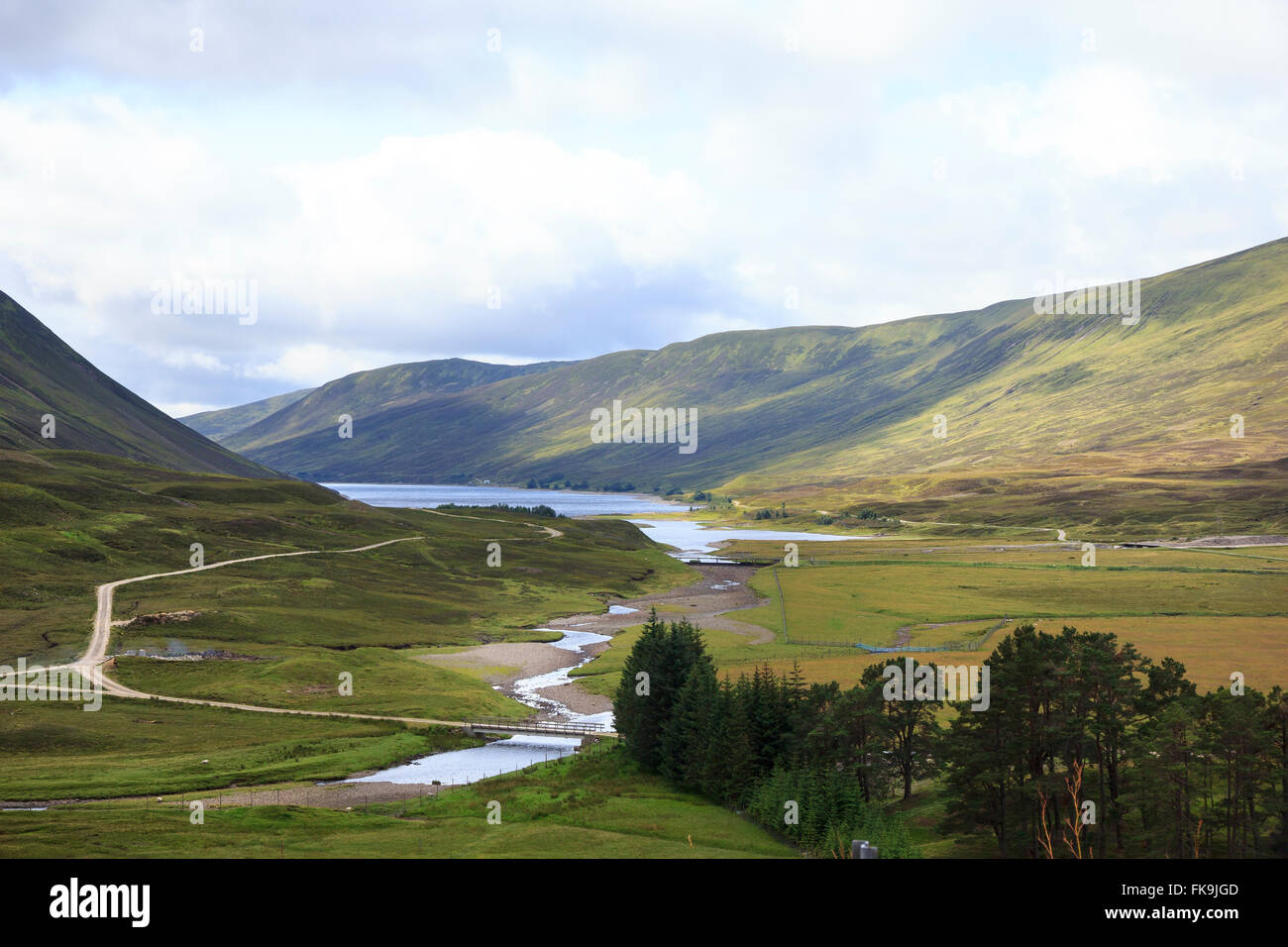 Ein Blick auf Loch Garry, von der A9 Fernstraße durch Perth & Kinross, Schottland Stockfoto