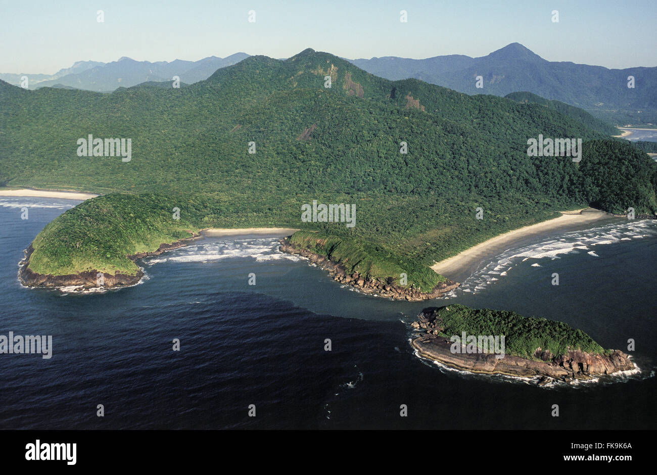 Ponta do Arpoador, Parnapu"Strand, Brava Strand und Juqui· -Boquete Insel rechts Stockfoto