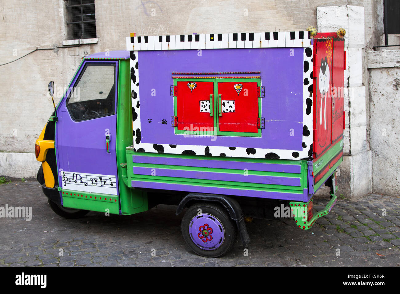 Italienischen mobilen Hundesalon service Stockfoto