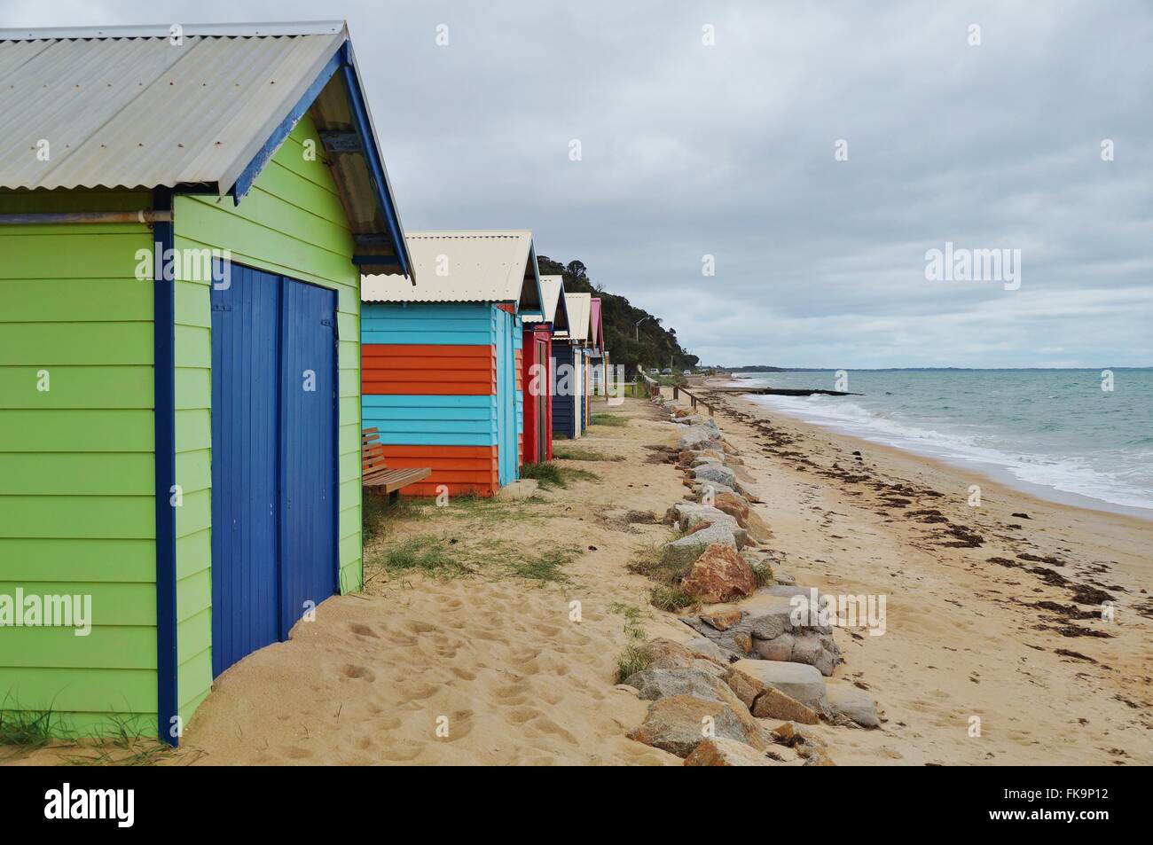 Bunte Strand Hütten auf der Mornington-Halbinsel in der Nähe von Melbourne, Australien Stockfoto