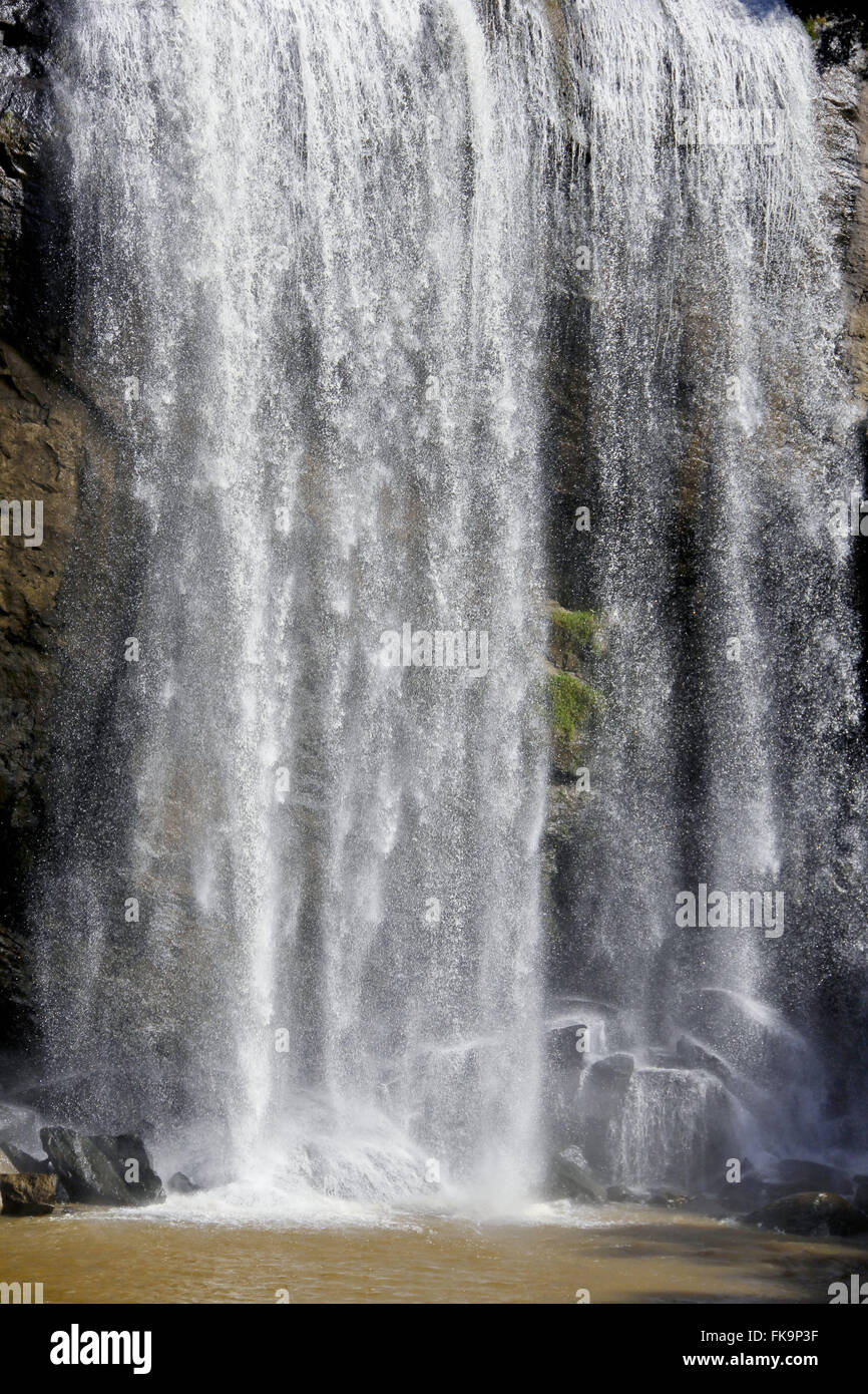 Wasserfall in der Gemeinde von Teich - in Sao Paulo Stockfoto