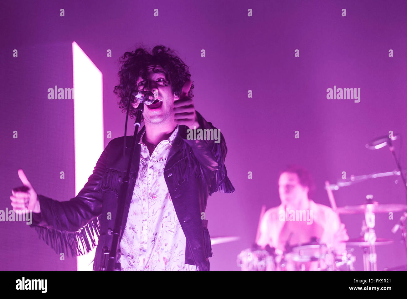 London, UK, 7. März 2016. Der 1975 Live Performance in o2 Brixton Academy. Bildnachweis: Robert Stainforth/Alamy Live-Nachrichten Stockfoto