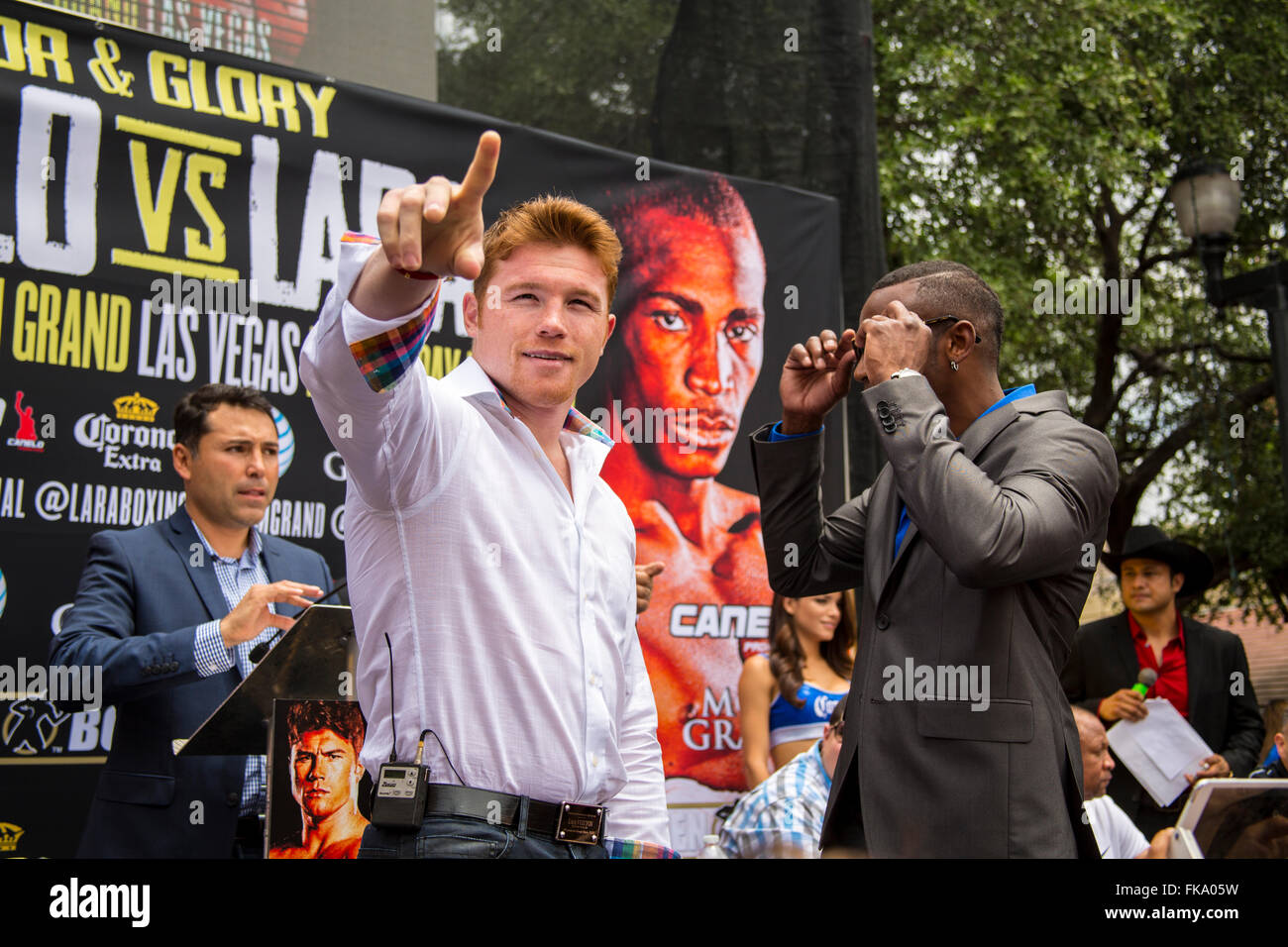 Canelo Alvarez, Oscar De La Hoya und Erislandy Lara in San Antonio, Texas für eine Pressekonferenz Stockfoto