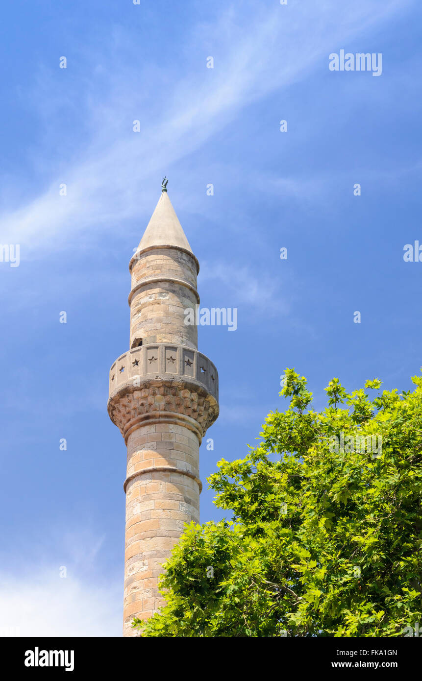 Detail von der Loggia Moschee Minarett in Plateia Platanou, Kos-Stadt, Insel Kos, Griechenland Stockfoto