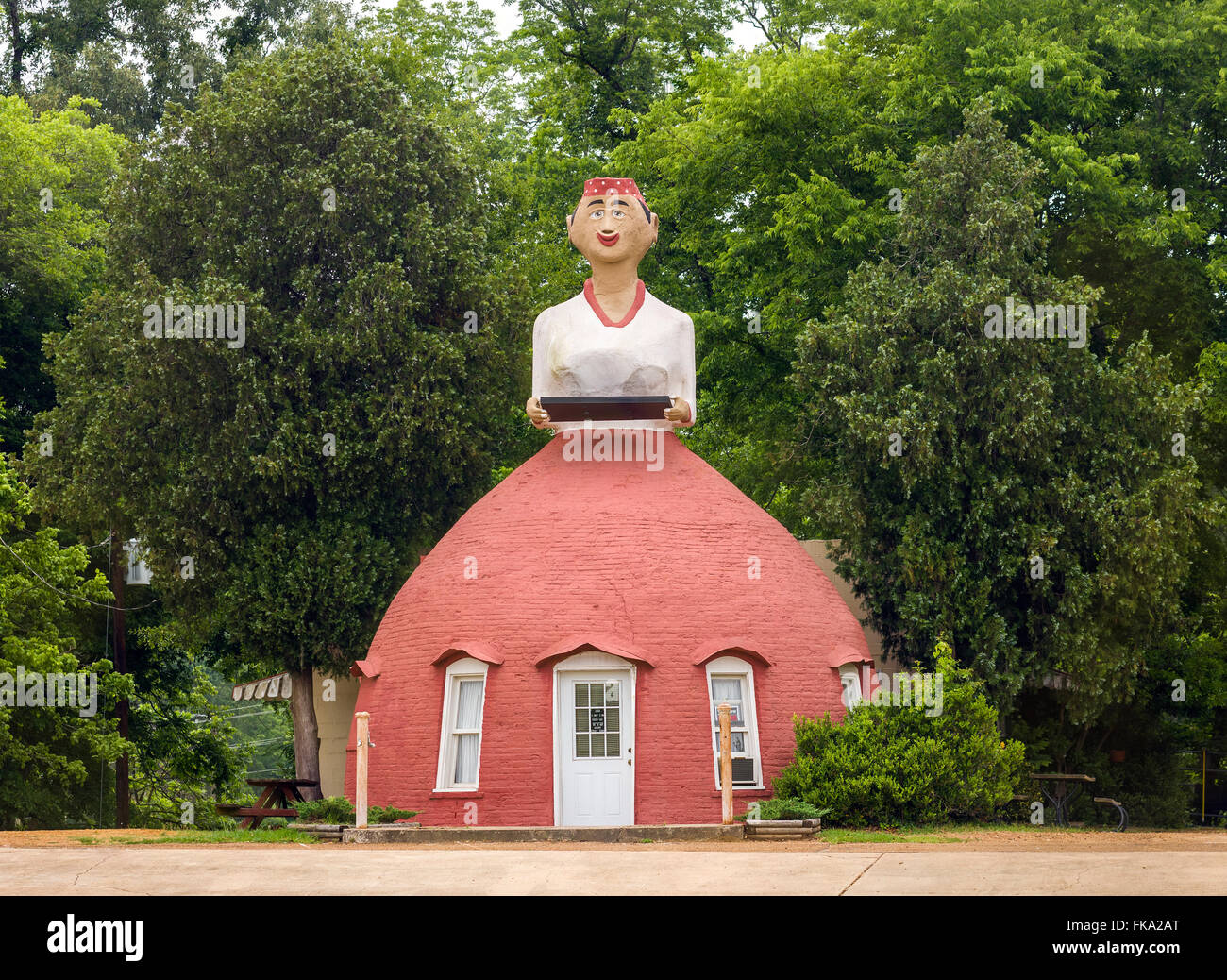 Mama Schrank historischen Raststätte aussieht wie ein riesiger 28ft Aunt Jemima in Natchez, Mississippi. Stockfoto