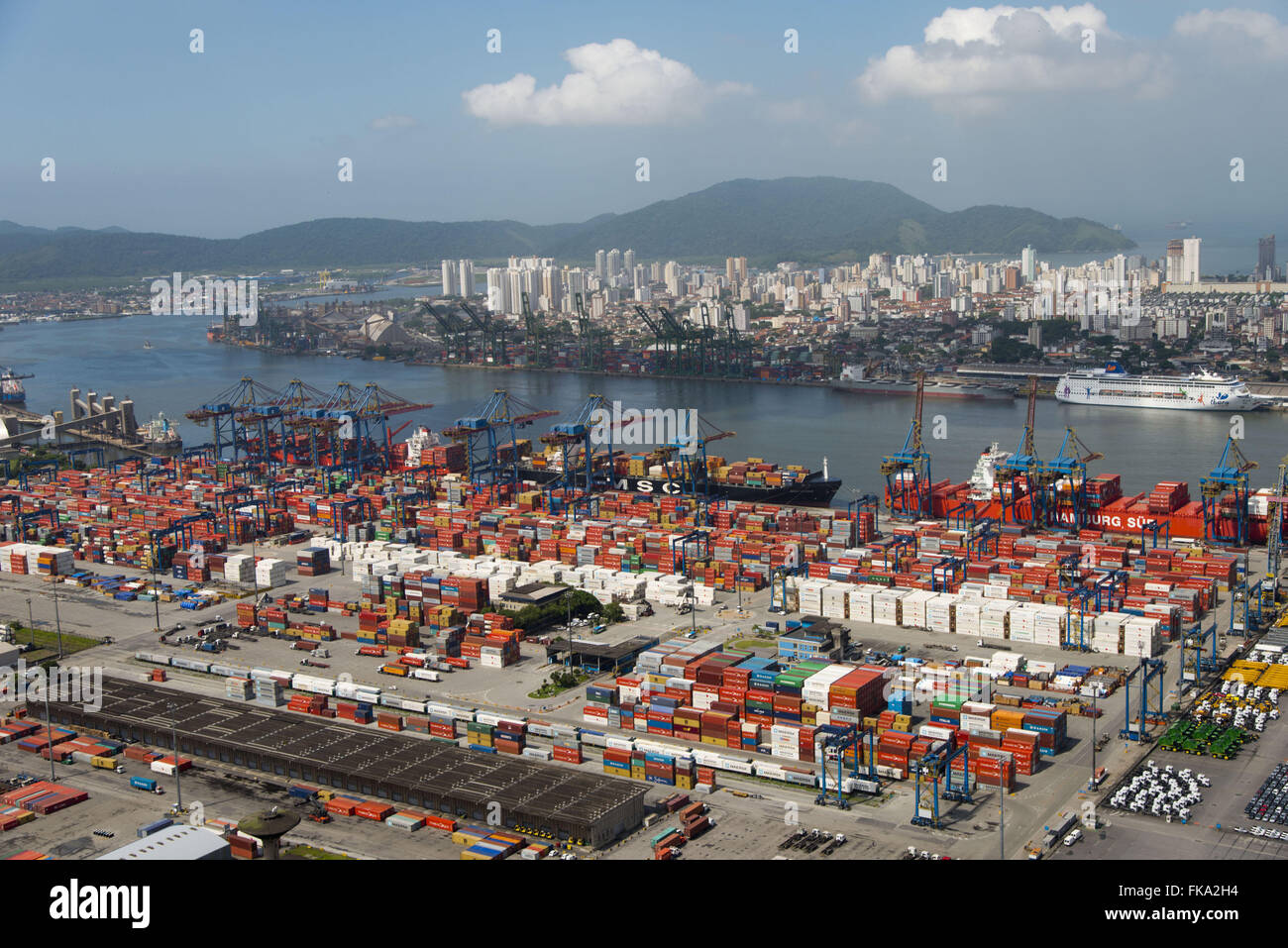 TECON - Terminal Container auf dem linken Ufer der Hafen von Santos Stockfoto