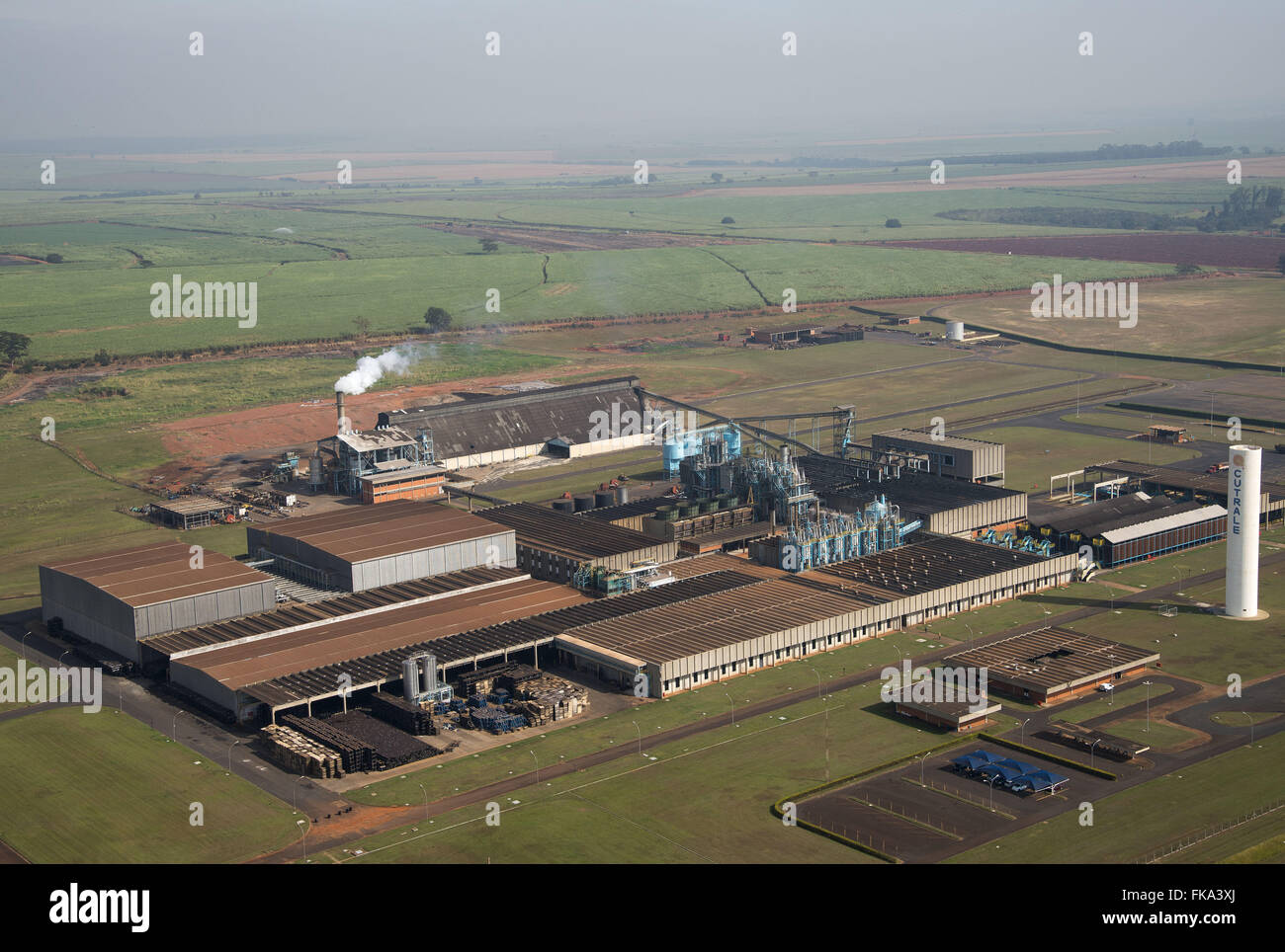 Luftaufnahme der Orangensaft Industrie Cutrale Stockfoto