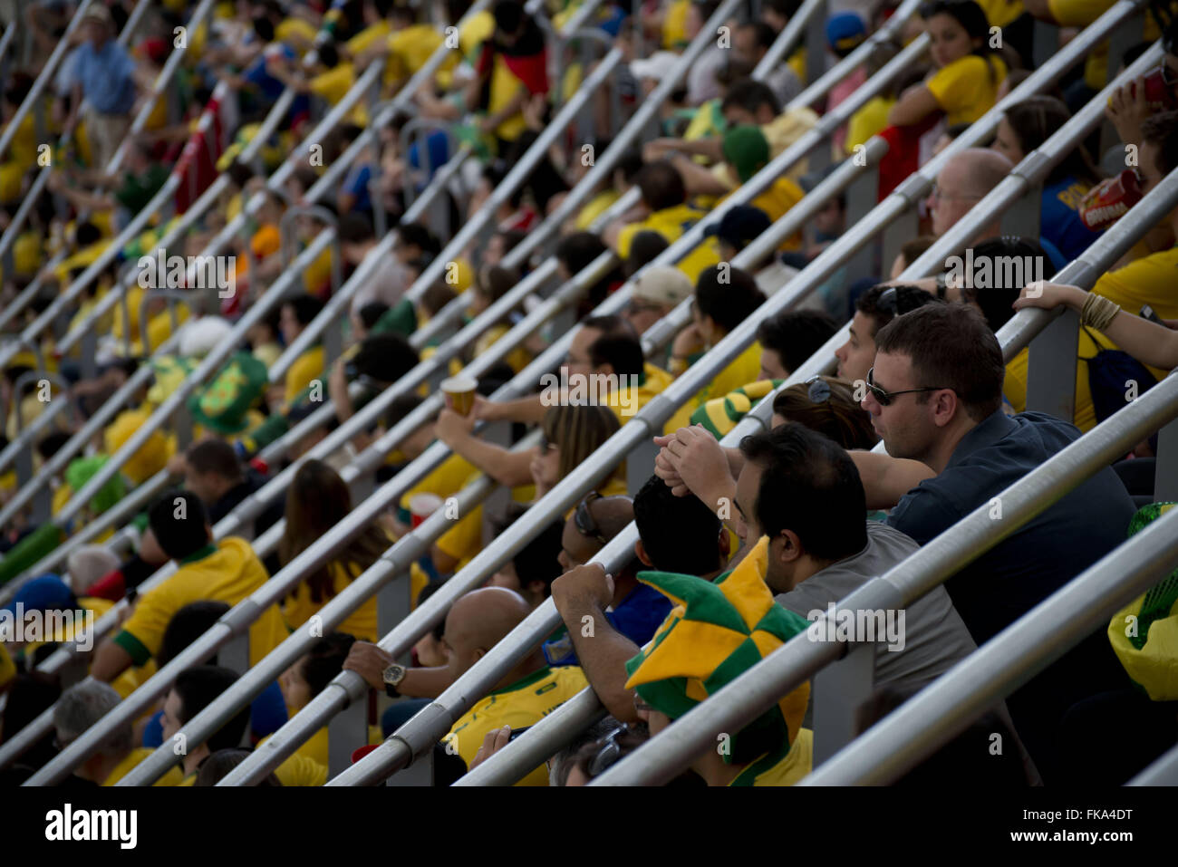 Brasilianischen Fans bei der Eröffnung des Confederations Cup - Brasilien Vs Japan-Spiel Stockfoto