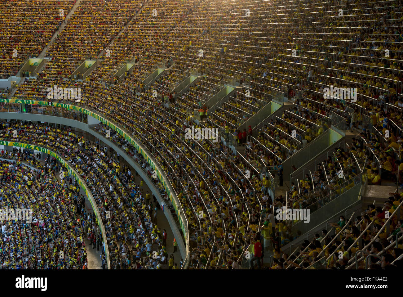 Brasilianischen Fans bei der Eröffnung des Confederations Cup - Brasilien Vs Japan-Spiel Stockfoto