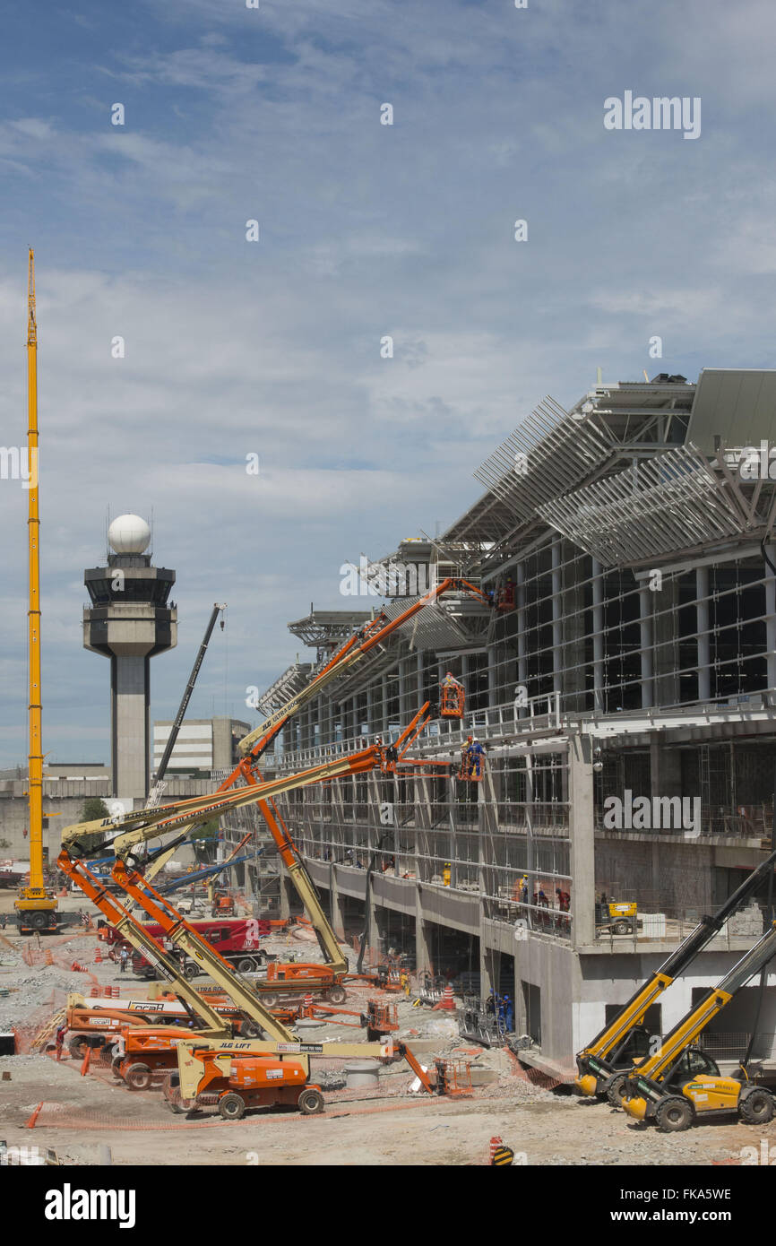 Erweiterung funktioniert an den internationalen Flughafen von São Paulo / Guarulhos Stockfoto