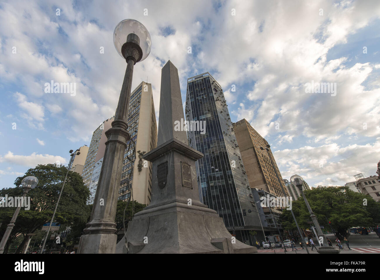 Obelisk im Volksmund bekannt als Lollipop Square Sete de Setembro Stockfoto