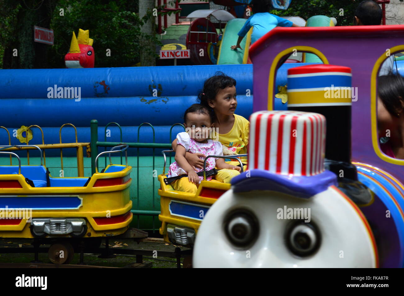 Kinderspielplatz, Hut Garten Bogor, West-Java, Indonesien Stockfoto