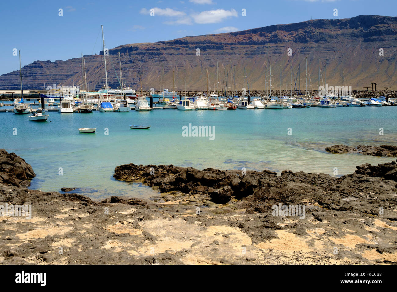 Fischerboote im Hafen von Caleta de Sebo, la Graciosa, Kanarische Inseln, Spanien, Europa Stockfoto