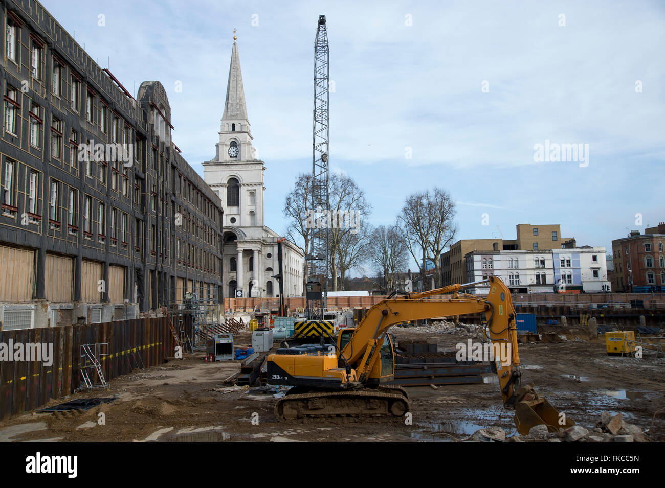 London. Spitafields, Shoreditch. Norton Folgate mit Blick auf die Spitafields Kirche abgerissen. Stockfoto