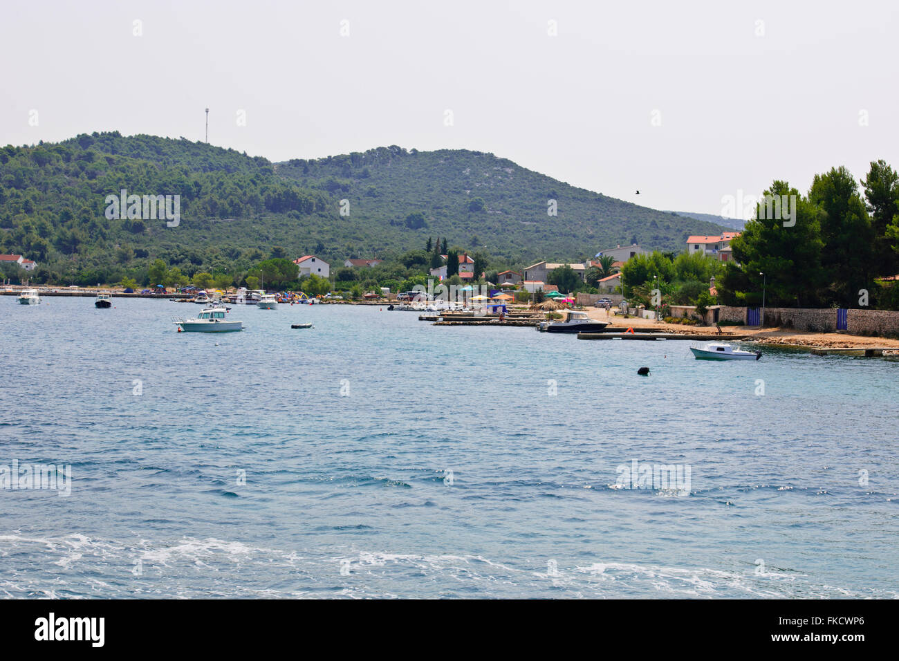 Kirche von St Donal & romanische Kathedrale Anastasia und archäologische Museum mit Campanile, Harbour Bridge, Sonnenuntergang, Zadar, Kroatien Stockfoto