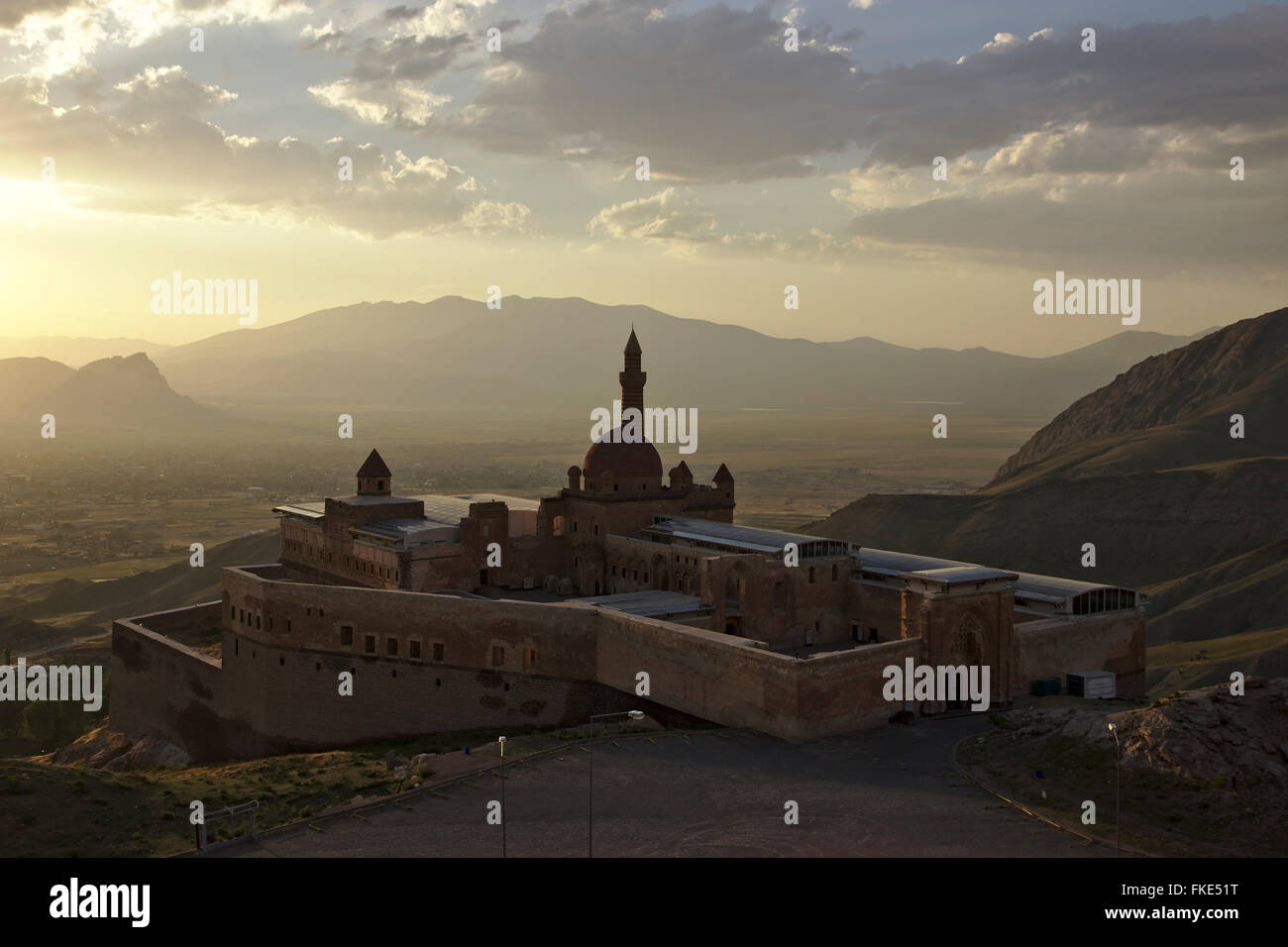 Ishak Pasa Palast bei Sonnenuntergang, in der Nähe von Dogobayazid, Türkei Stockfoto