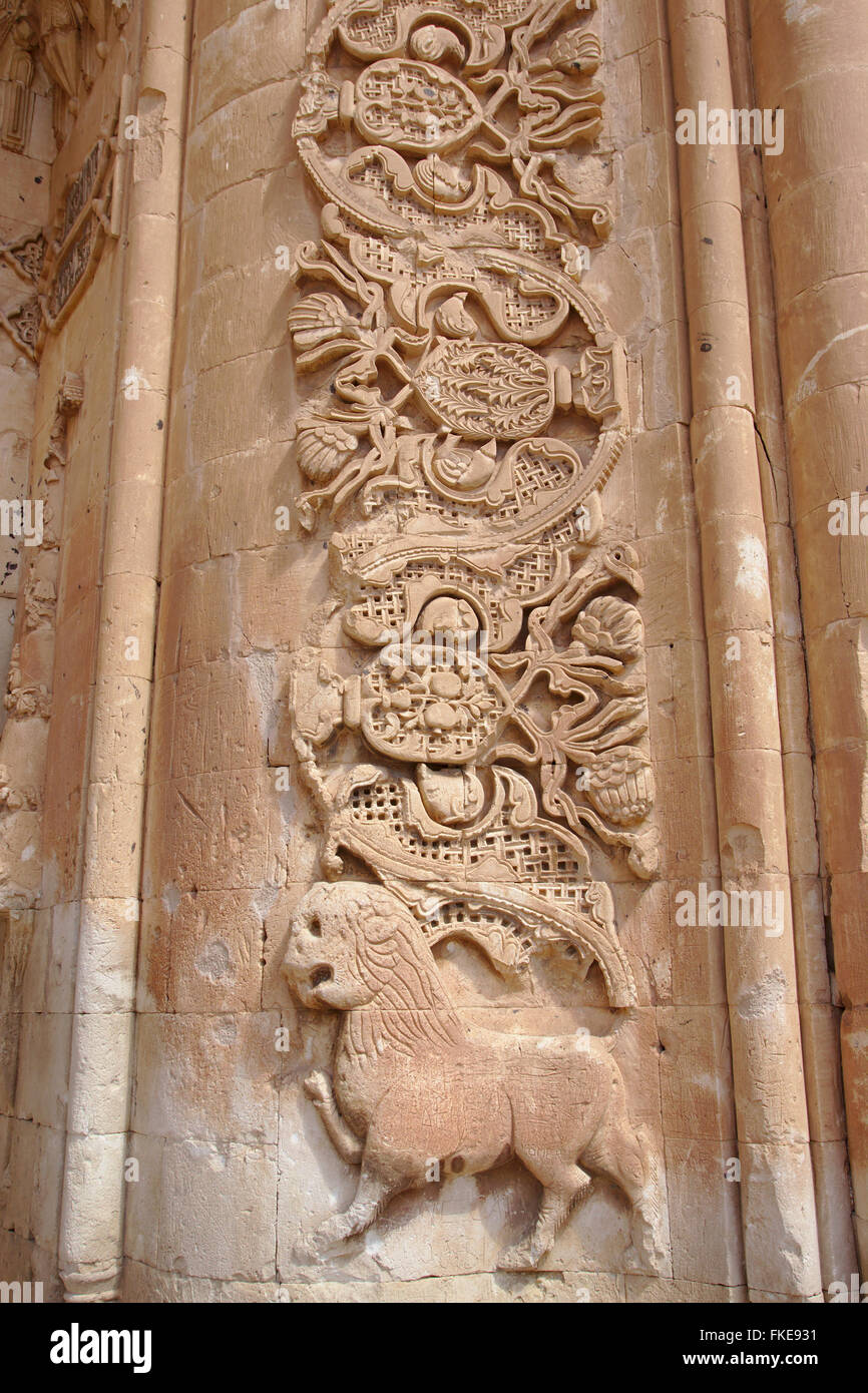 Relief auf dem Portal im Innenhof des Ishak Pasa Palast, Dogubayazit, Türkei Stockfoto