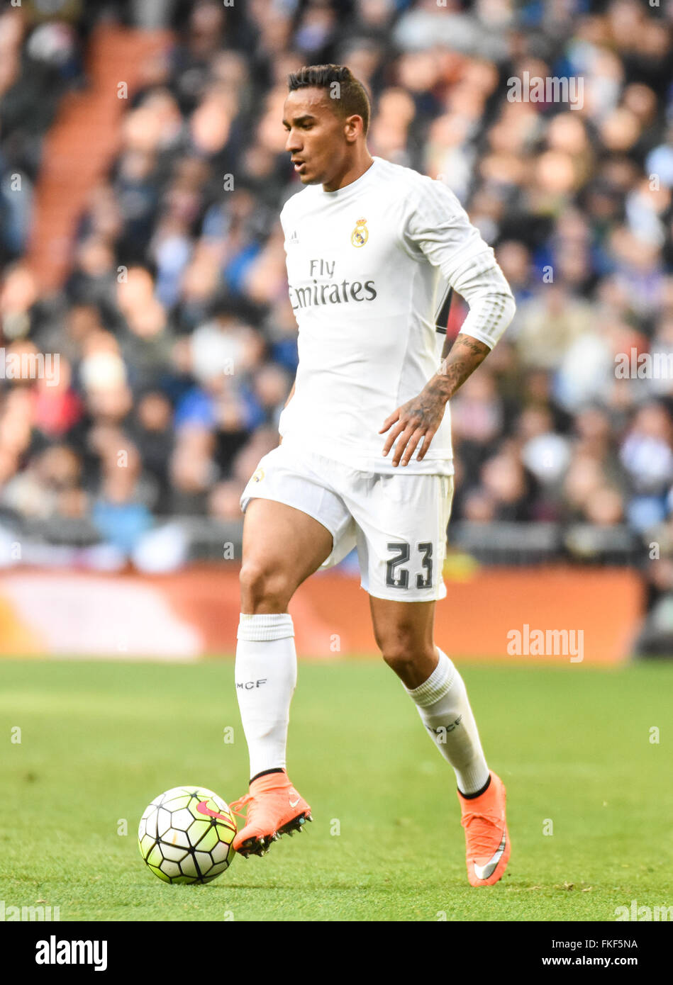 Danilo von Real Madrid in la Liga-Spiel im Santiago-Bernabéu-Stadion Stockfoto