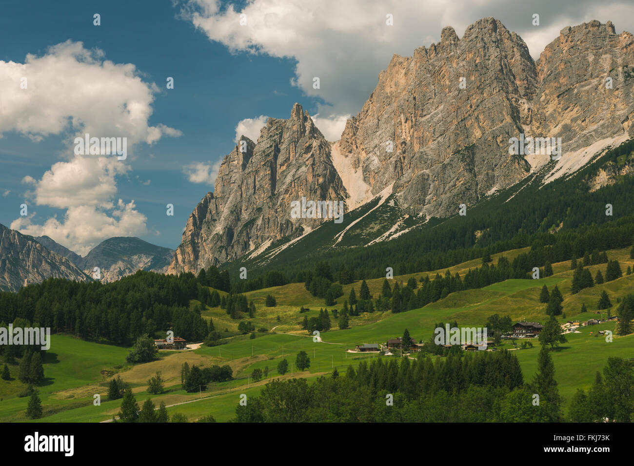 Blick auf Cortina d ' Ampezzo in den Dolomiten Stockfoto