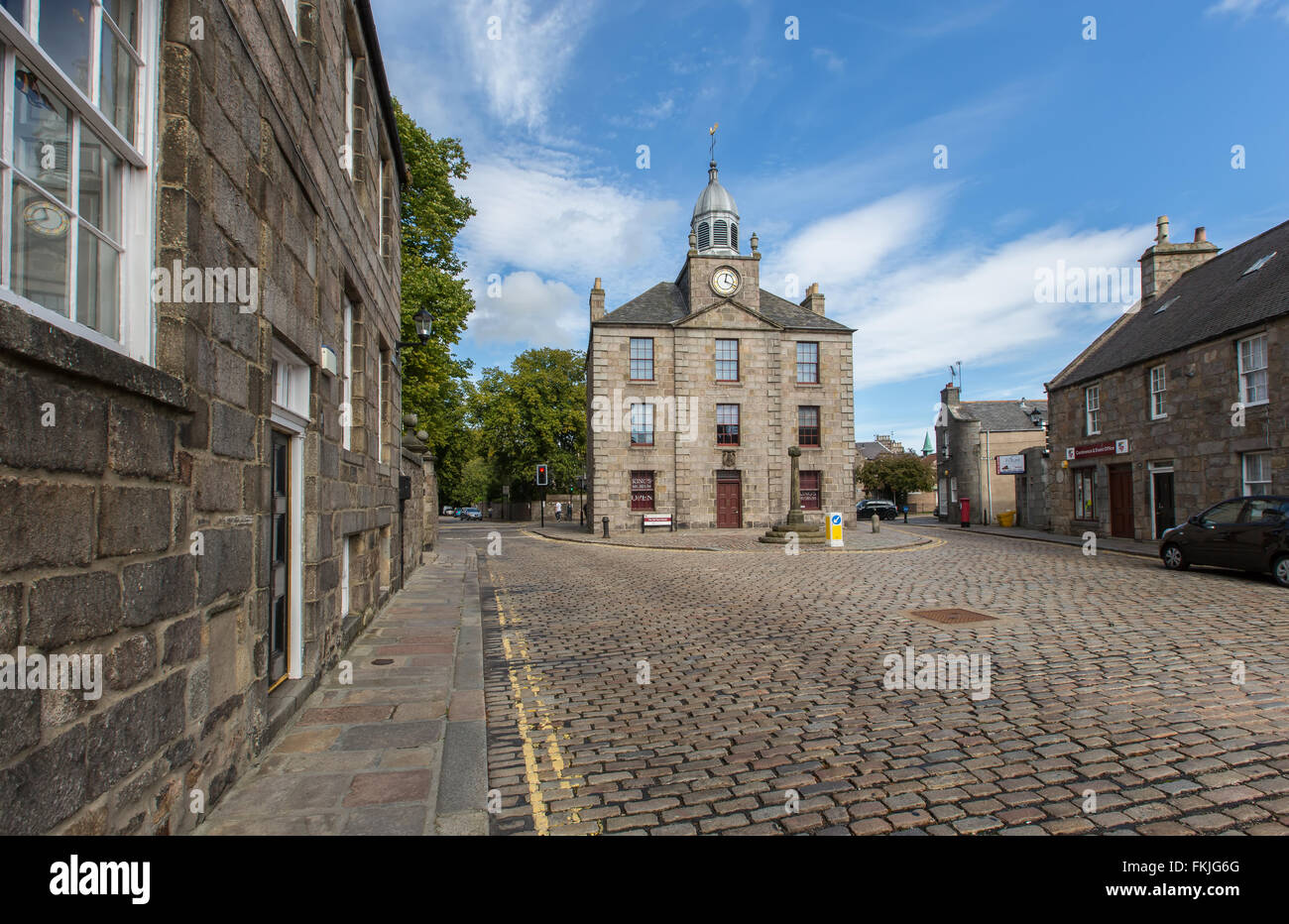 Das historische alte Stadthaus neben der University of Aberdeen im alten Teil der Stadt Aberdeen in Schottland, Großbritannien Stockfoto