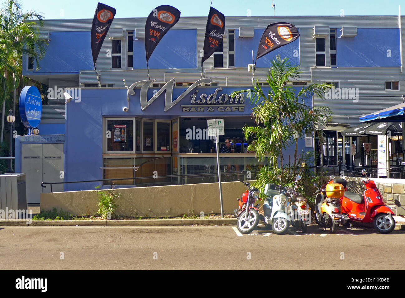 Eine Bar in der Mitchell Street in Darwin, Northern Territory, Australien Stockfoto