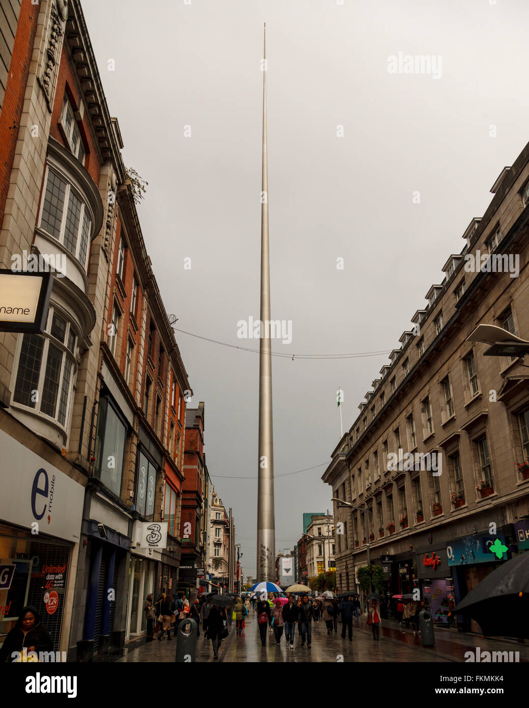 Spire of Dublin, alternativ mit dem Titel das Denkmal des Lichts angesehen von Henry St, Dublin Irland Stockfoto