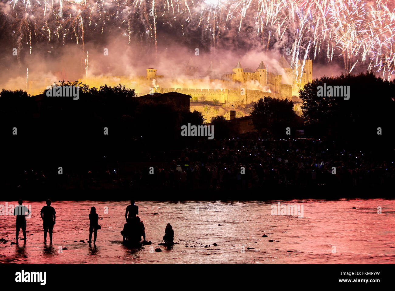 Carcassonne, Feuerwerk, zitieren, Burg, Canal Du Midi, canal, Aude, Süden, Frankreich, Europa, Bastille, Tag, 14. Juli Stockfoto