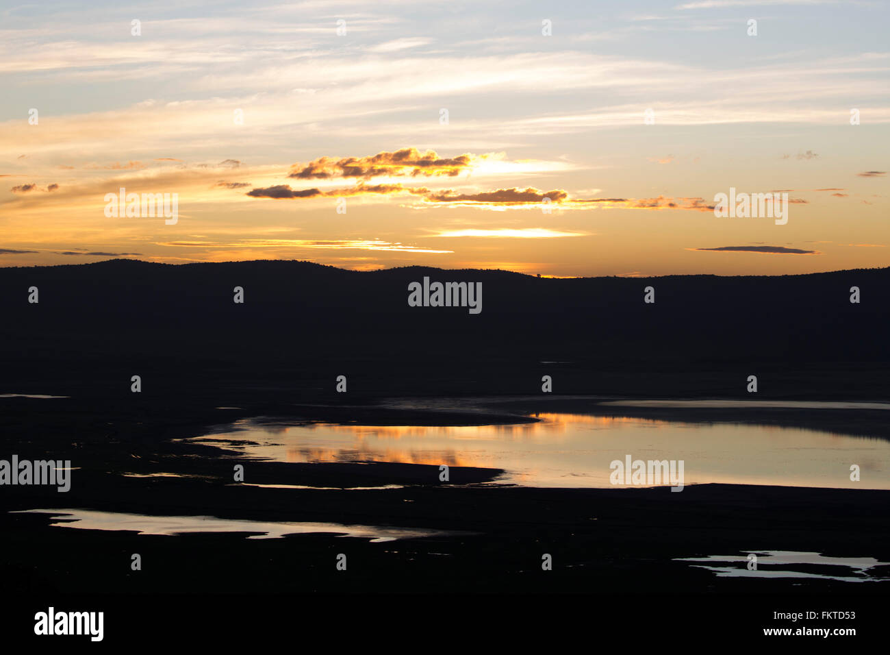 Sun-Sett über See Stockfoto