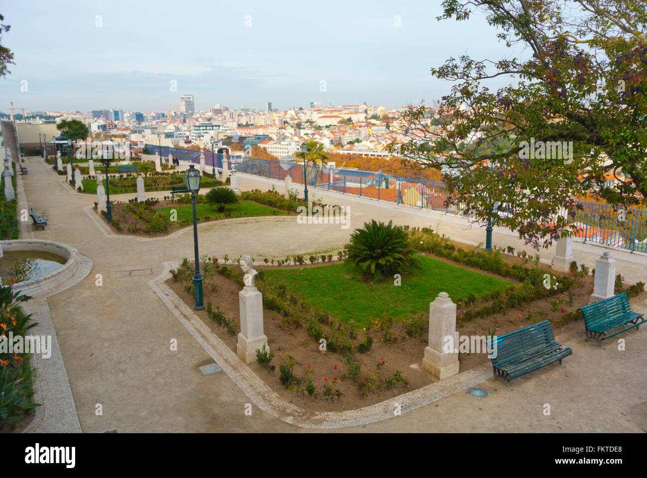 Miradouro de São Pedro de Alcantara, Aussichtsplattform, Lissabon, Portugal Stockfoto