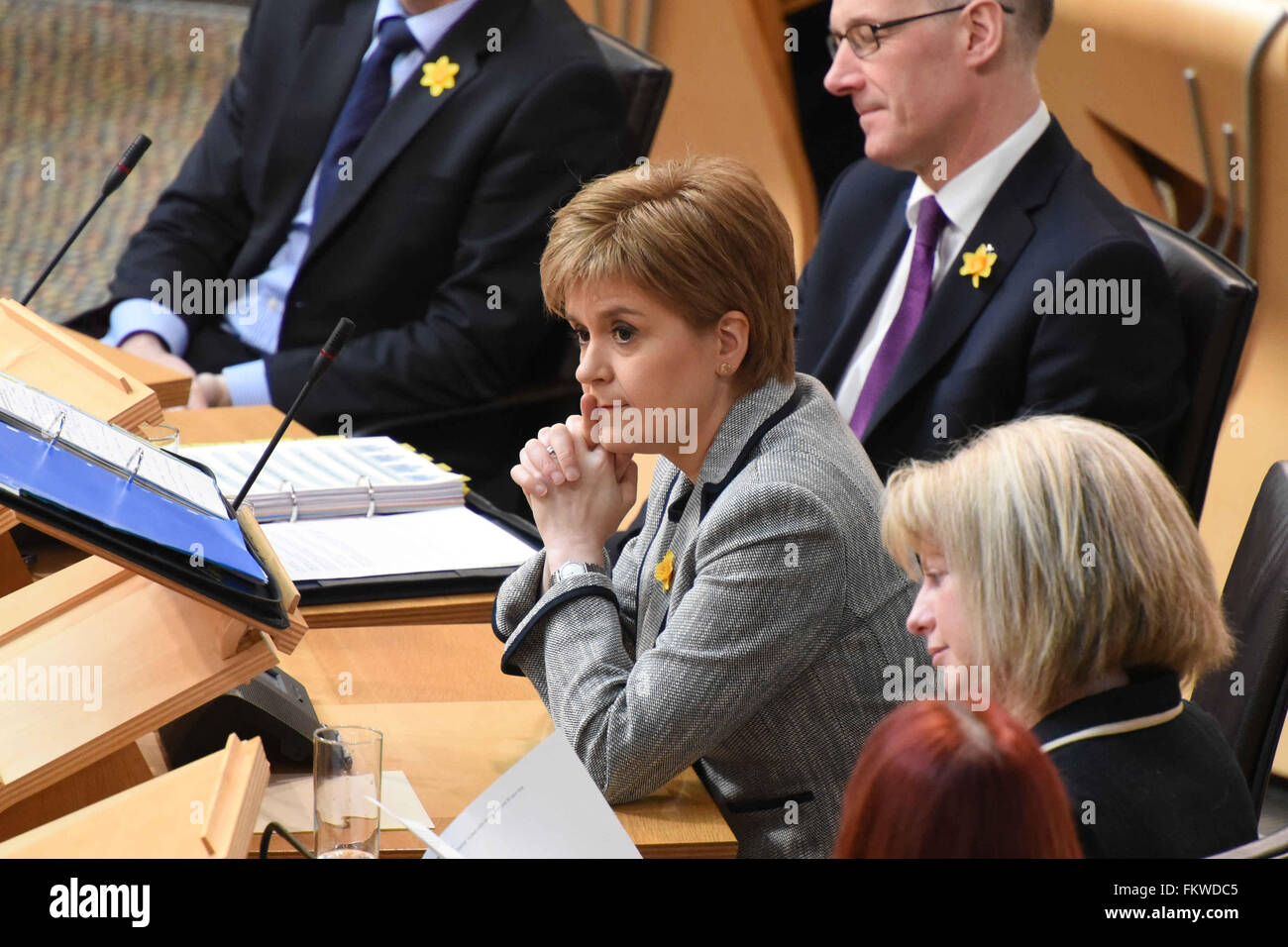 Edinburgh, Schottland, Vereinigtes Königreich, 10, März 2016. Nicola Sturgeon während der wöchentlichen Sitzung der erste Minister Fragen in das schottische Parlament, Credit: Ken Jack / Alamy Live News Stockfoto
