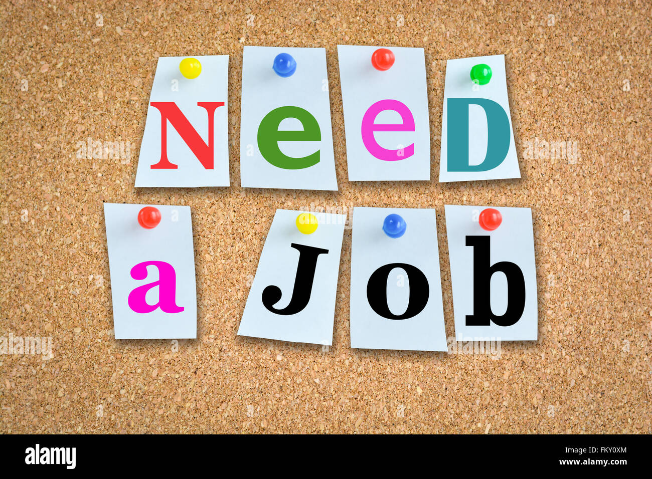 Jobs und Karriere-Konzept mit bunten Papier Stifte auf Plakatwand Stockfoto