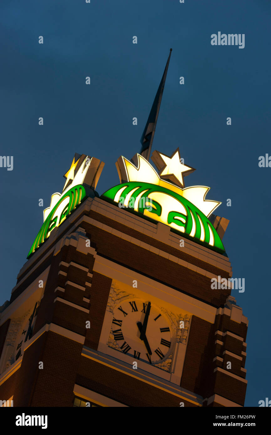 Starbucks-Logo oben auf Corporate Headquarter, Seattle, Washington Stockfoto