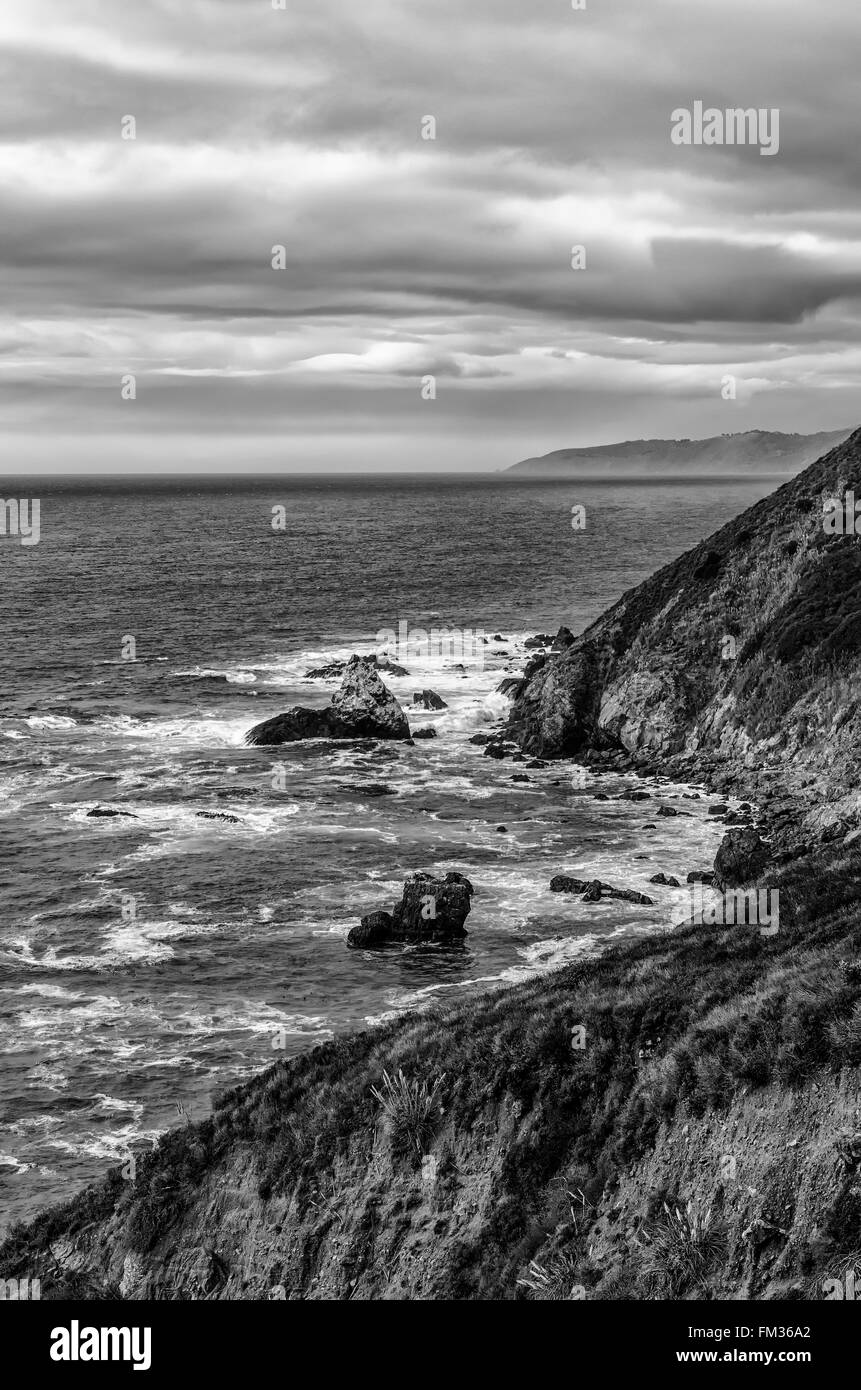 Klippen in Big Sur Stockfoto