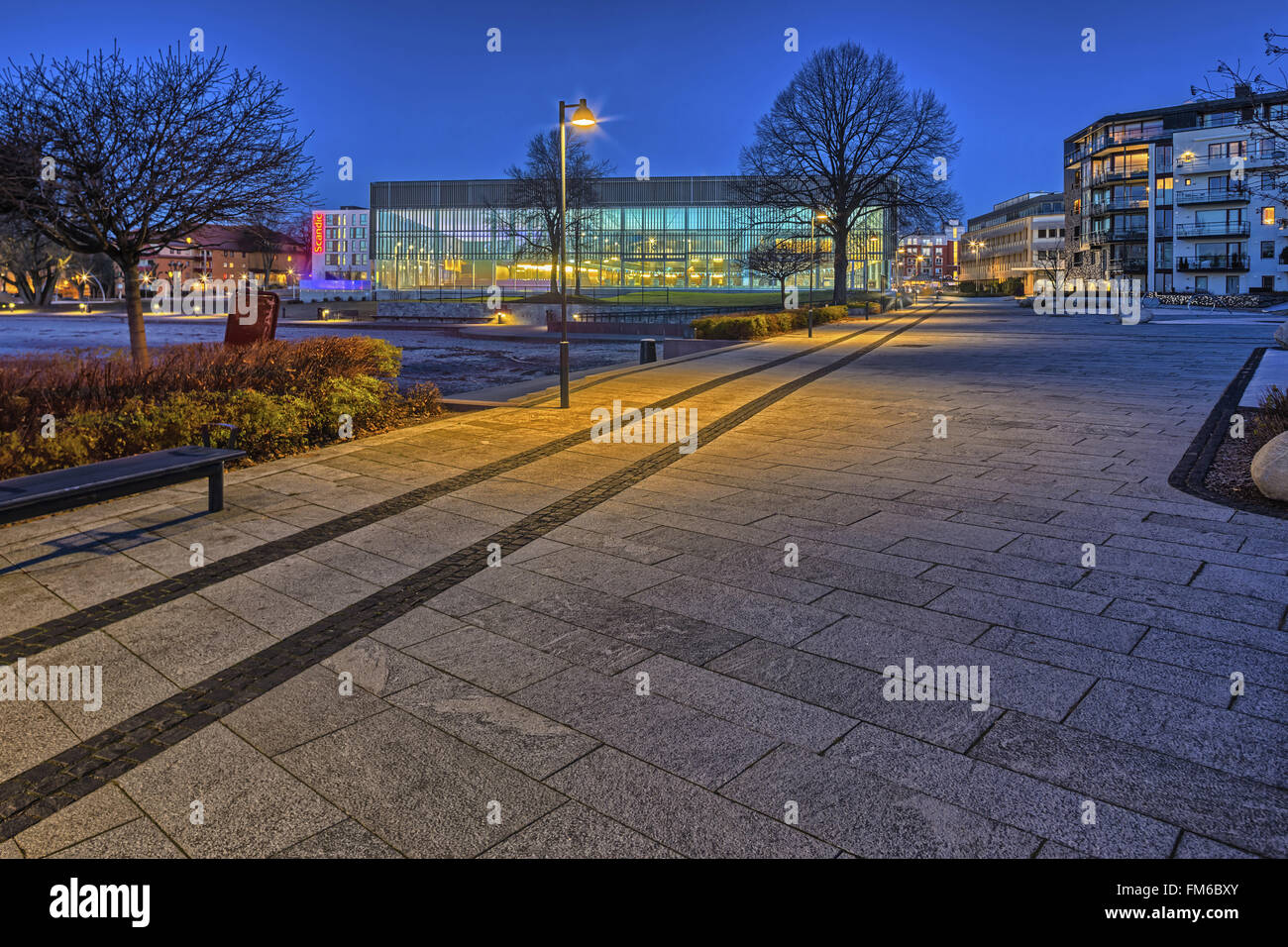 Die Aquarama Schwimmbad in Kristiansand, Asplan Viak Architekten. Stockfoto