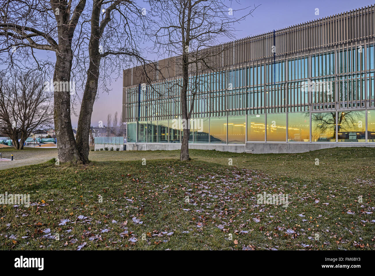 Die Aquarama Schwimmbad in Kristiansand, Asplan Viak Architekten. Stockfoto